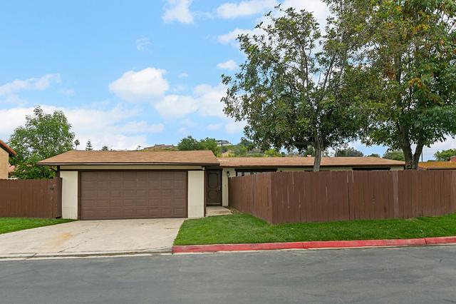 2741 Cameron Pl