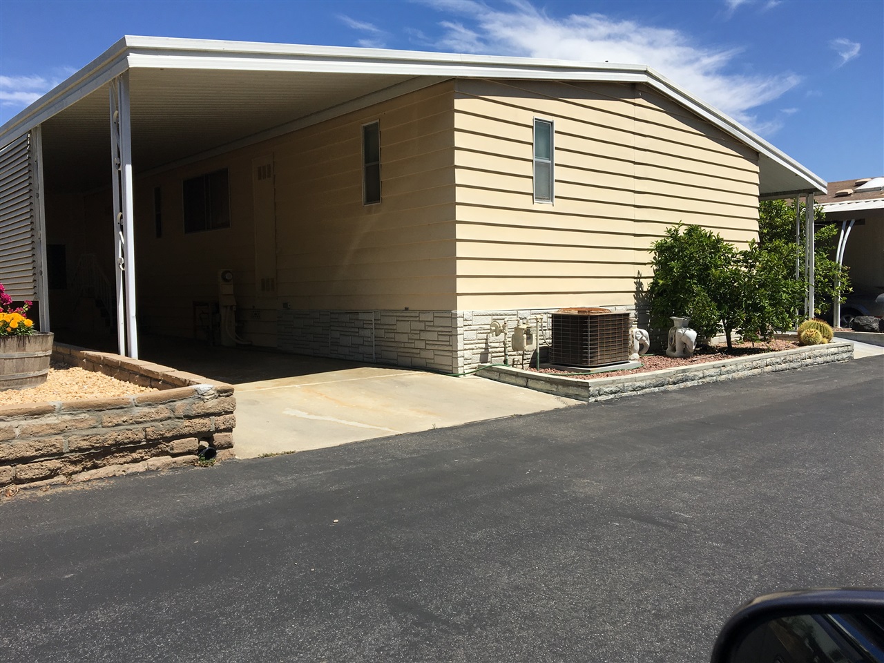1620 Pala Lake Dr