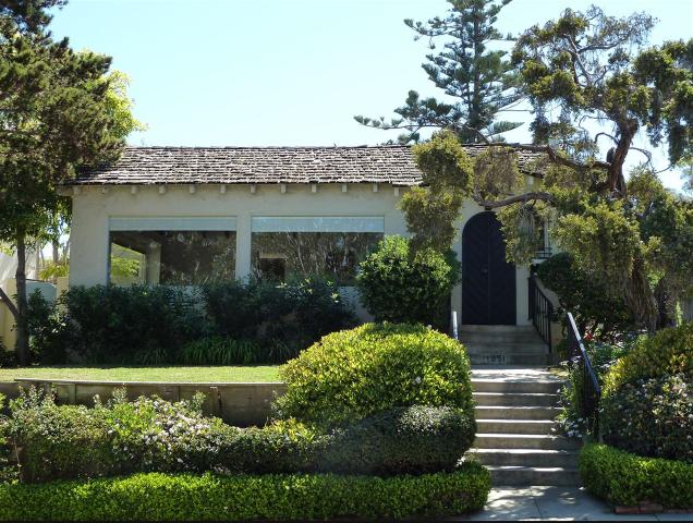 1624 Torrey Pines Rd