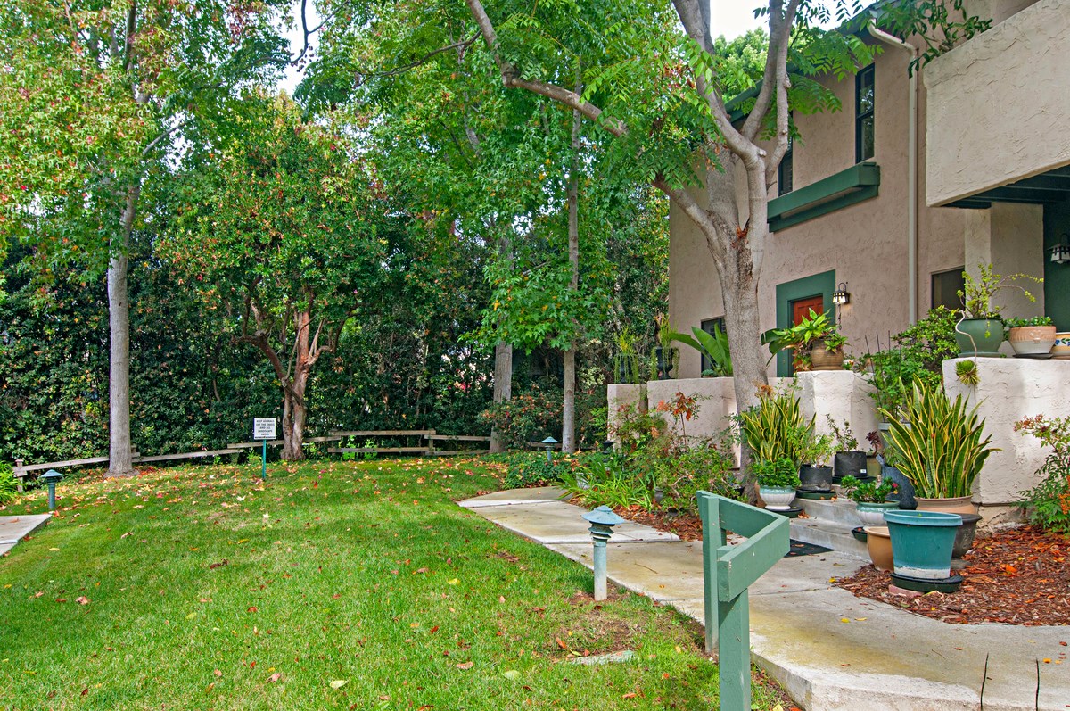 8746 Villa La Jolla Dr #60