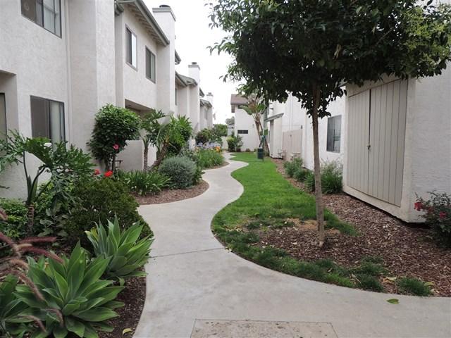 10128 Carefree Dr