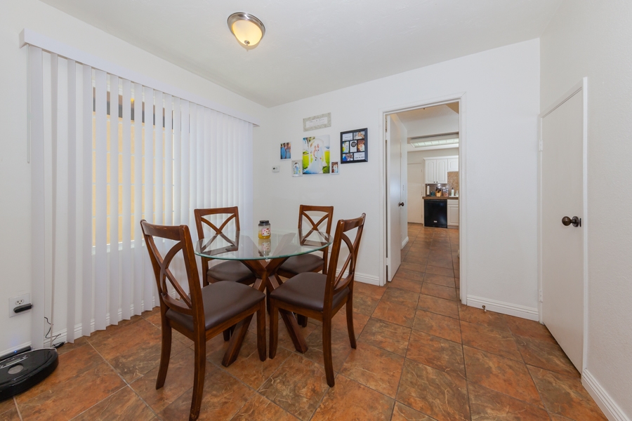 9609 Nectarine Lakeside, CA 92040