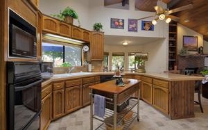 1805 Mccauley Ln