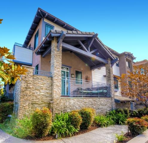 2051 S Horne