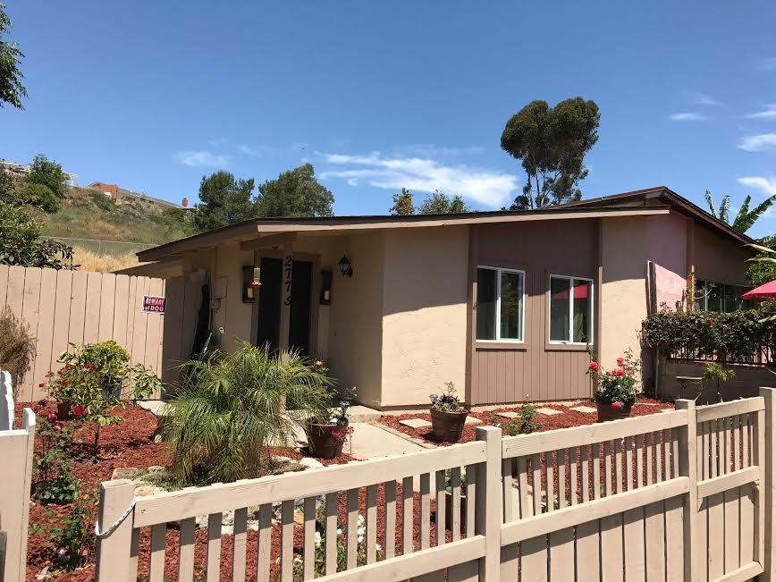 363 Flower Ln