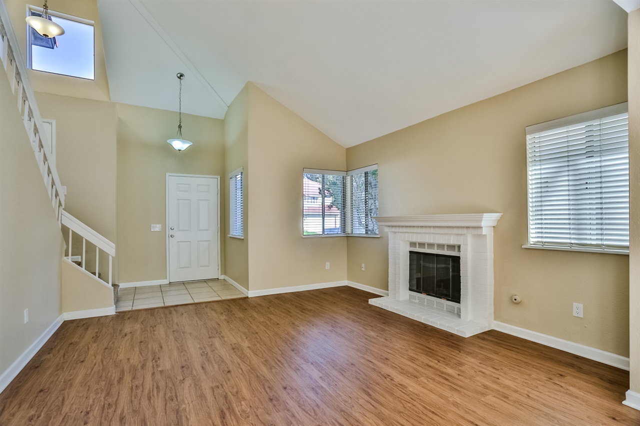 4484 Brisbane Way #4