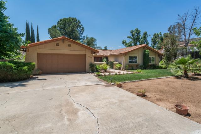 23634 Calle Ovieda