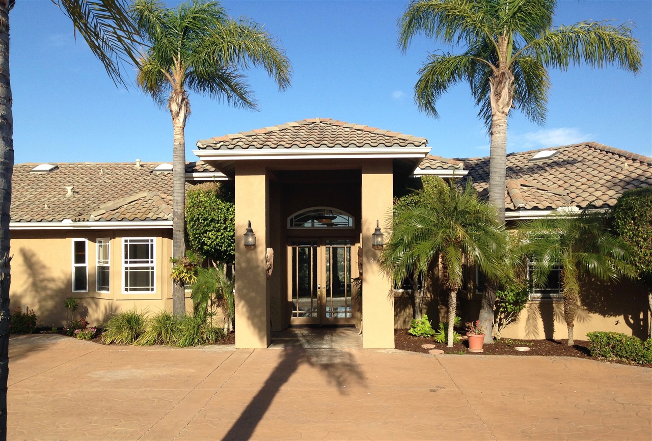 For Sale: 2255 Los Altos De Cerro Ramona, CA 92065