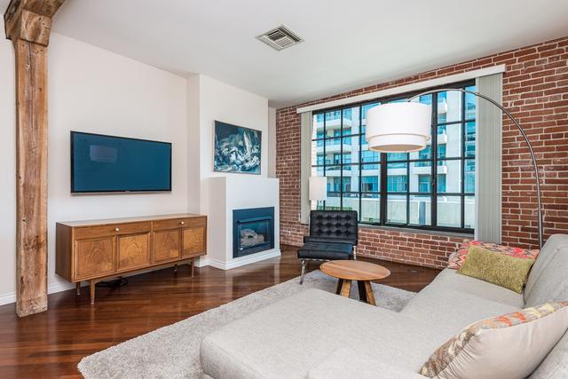 427 9th Ave #201