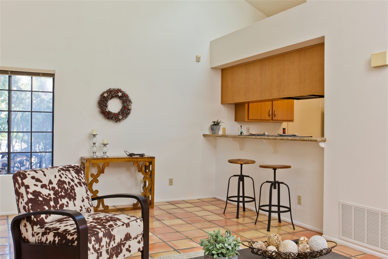 1830 Lucerne Cir