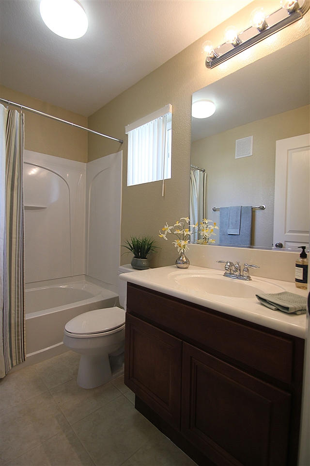 410 Almond San Marcos, CA 92078