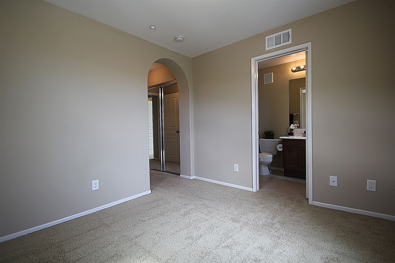 410 Almond San Marcos, CA 92078