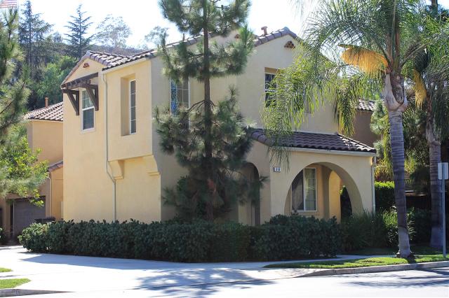 914 Mira Lago Way