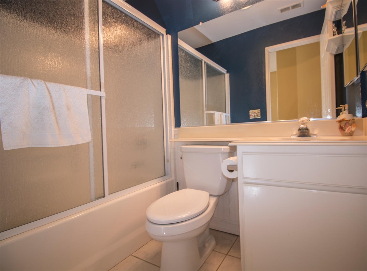 For Sale: 2064 Courage St Vista, CA 92081