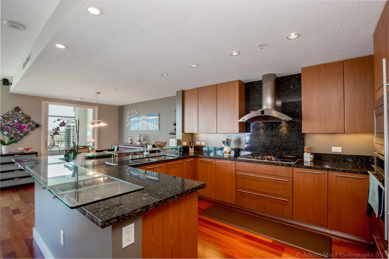1199 Pacific Hwy #406