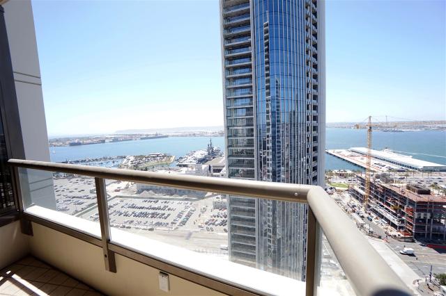 888 W E St #1303