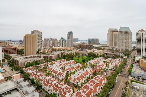 700 W Harbor Dr #506
