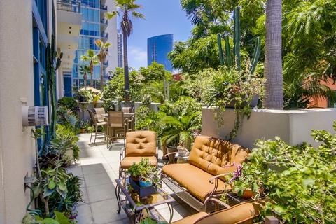 700 W Harbor Dr #506