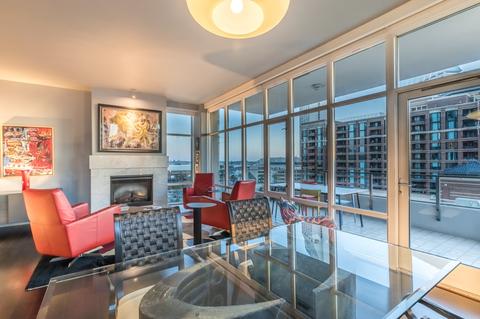 645 Front St #1109