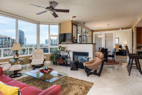 700 W Harbor Dr #802