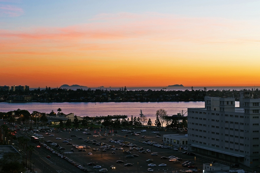 For Sale: 1199 Pacific Hwy #1604 San Diego, CA 92101