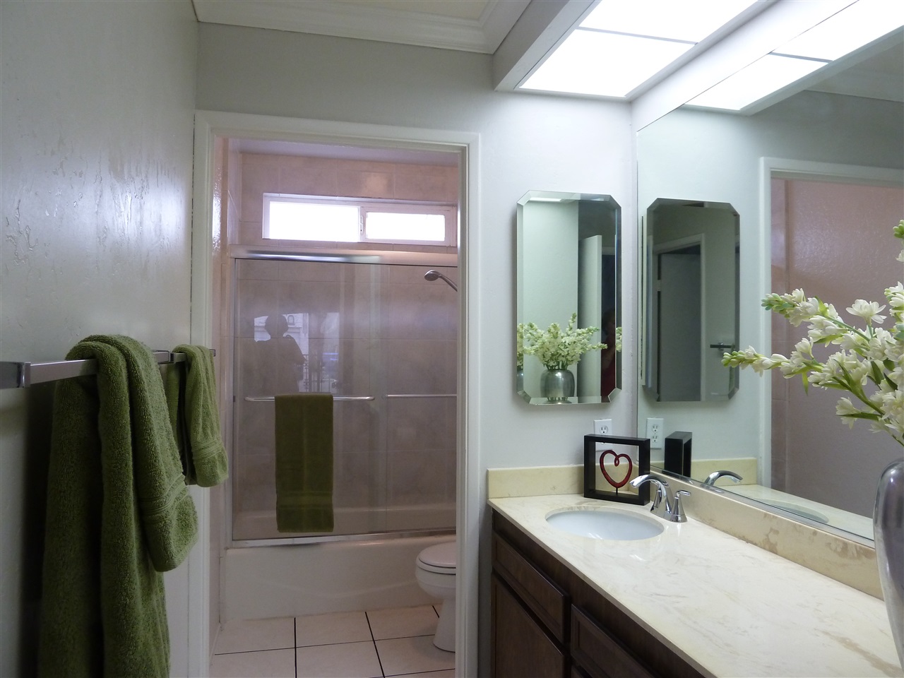 For Sale: 3972 Jackdaw St #219 San Diego, CA 92103