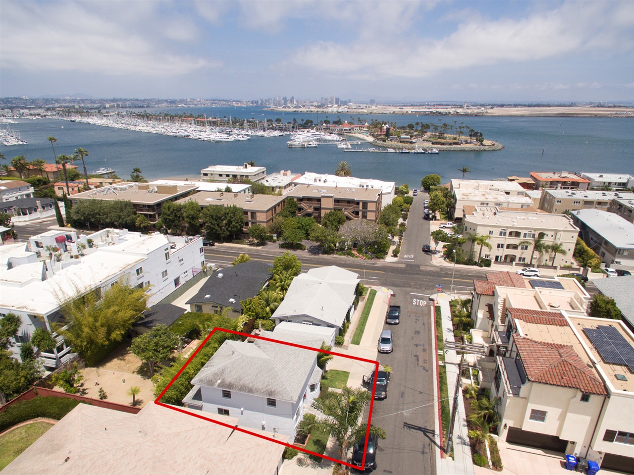 3022 Lawrence St San Diego, CA 92106