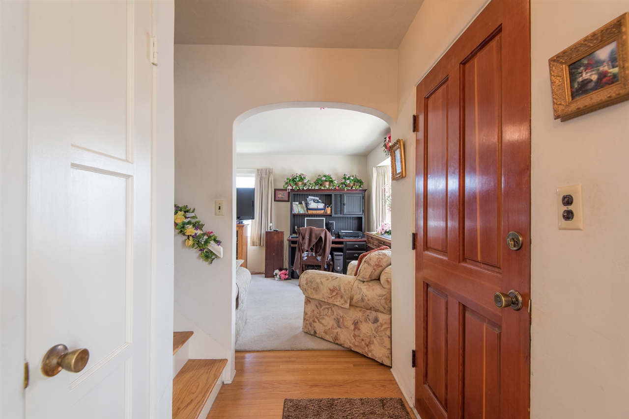 3022 Lawrence St San Diego, CA 92106