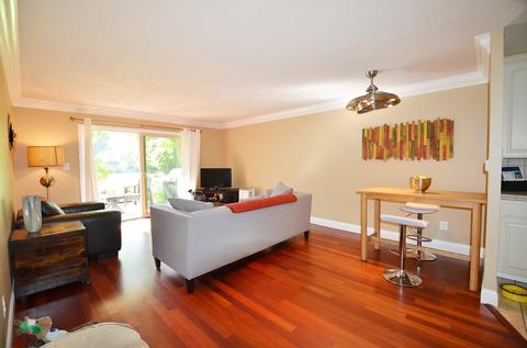 1092 Fresno St #4