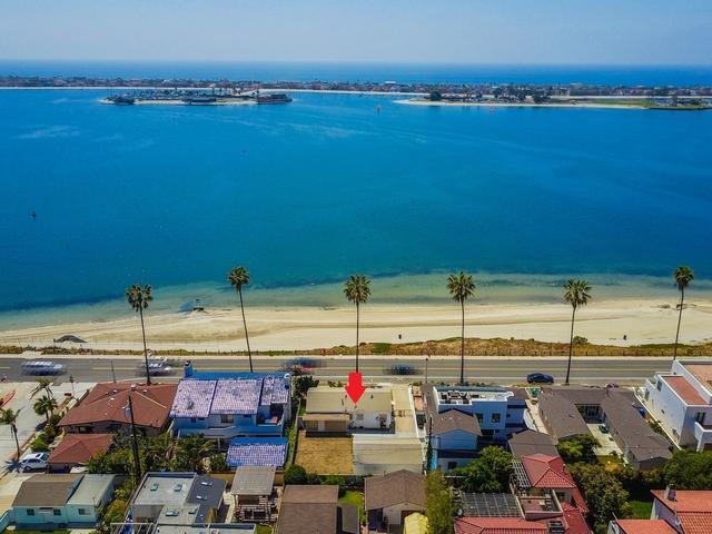 320 Palomar Ave