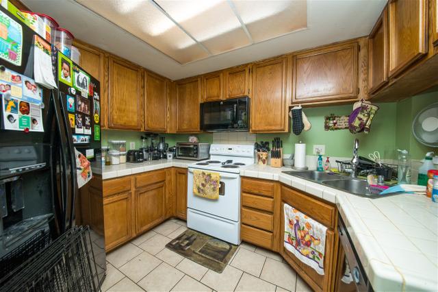 6556 College Grove Dr #48