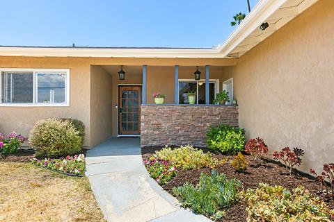 4544 Toledo Dr