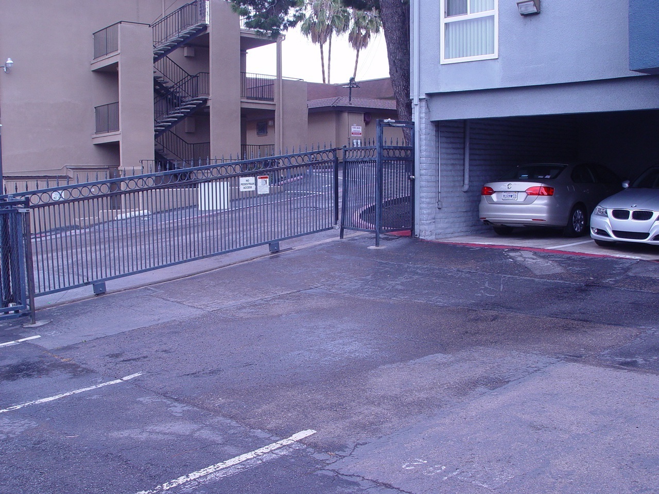 4860 Rolando #32