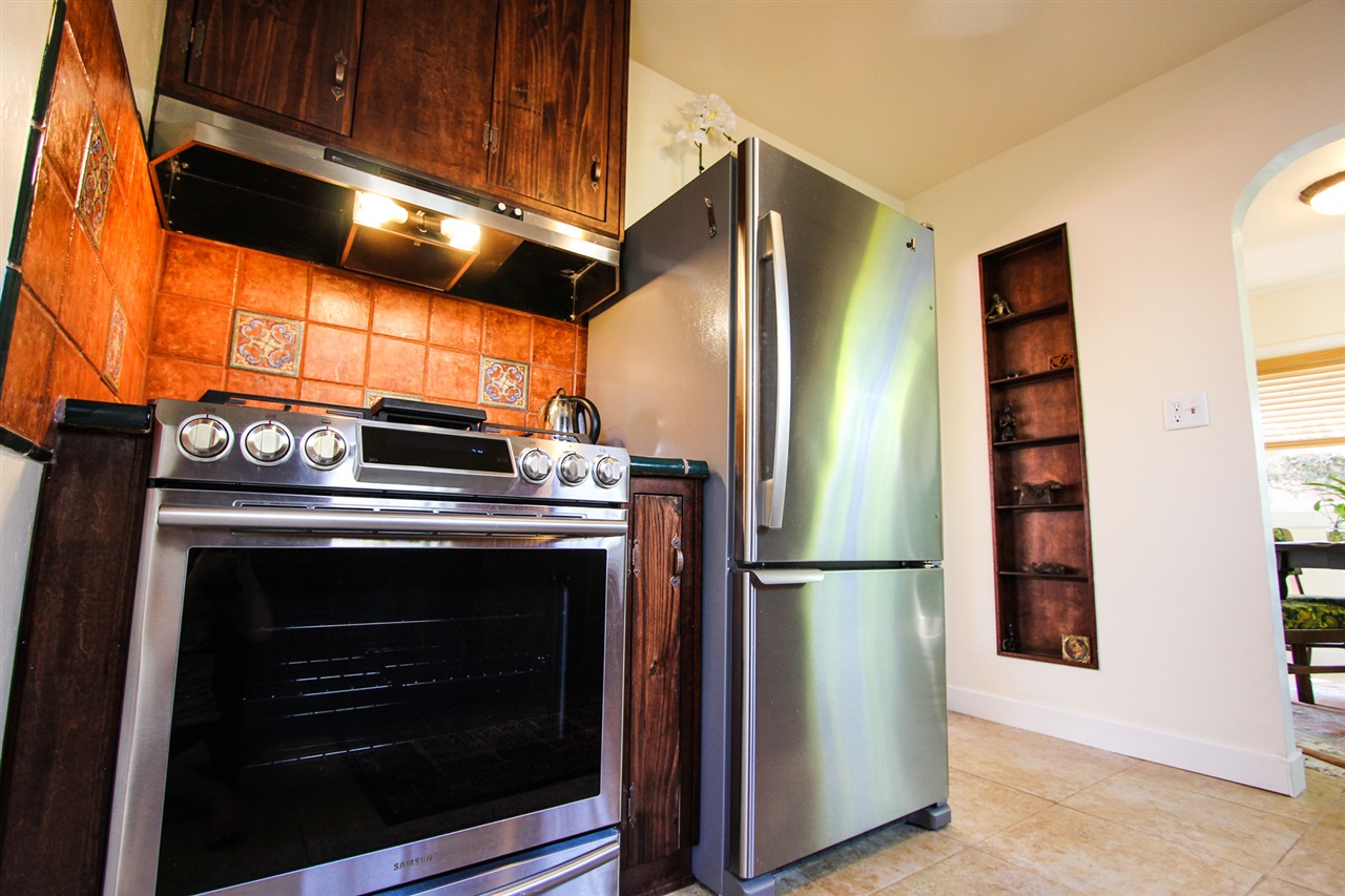 4723 Bancroft