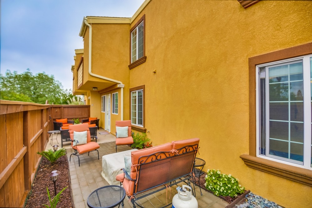 5252 Balboa Arms Dr #186 San Diego, CA 92117