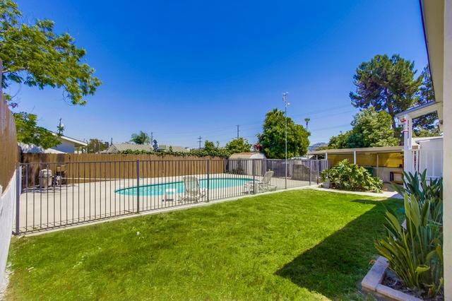 6220 Lake Alturas Ave