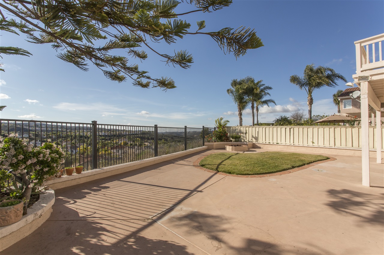 13734 Shoal Summit Dr