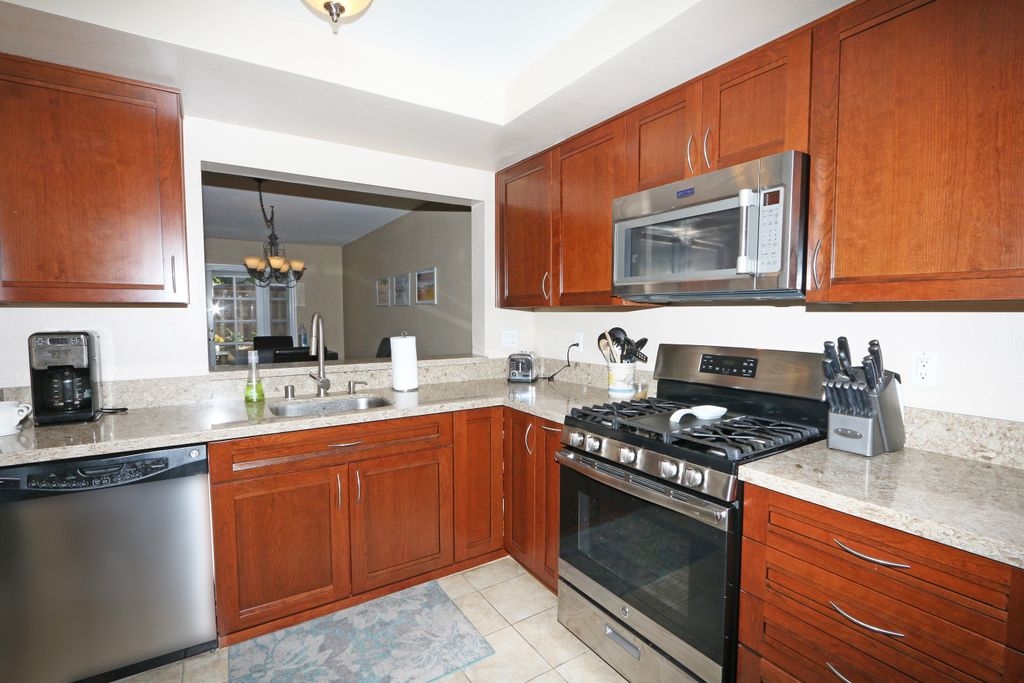 12374 Carmel Country #305
