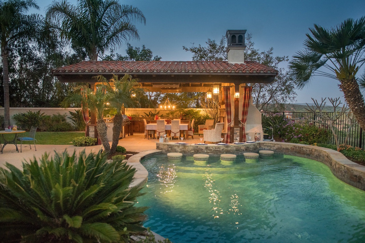 6735 Rancho Toyon