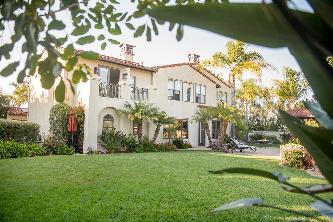 6735 Rancho Toyon