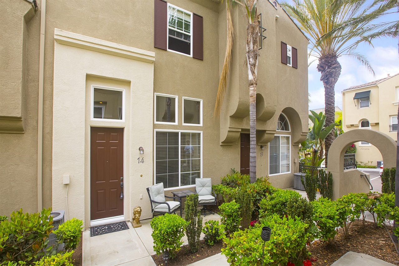 3806 Mykonos 14 San Diego, CA 92130