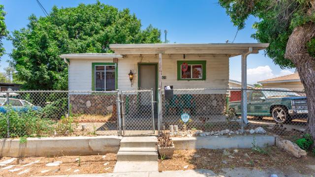 2873 Rhoades Rd