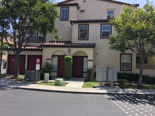 1637 Paseo Aurora