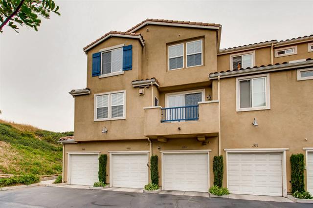 1711 Paseo Aurora