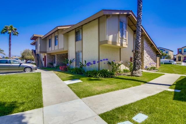 1711 Paseo Aurora