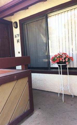 1711 Paseo Aurora
