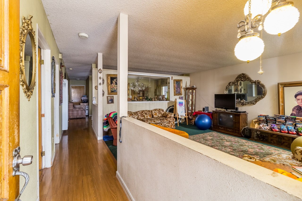 4096 Beyer Blvd