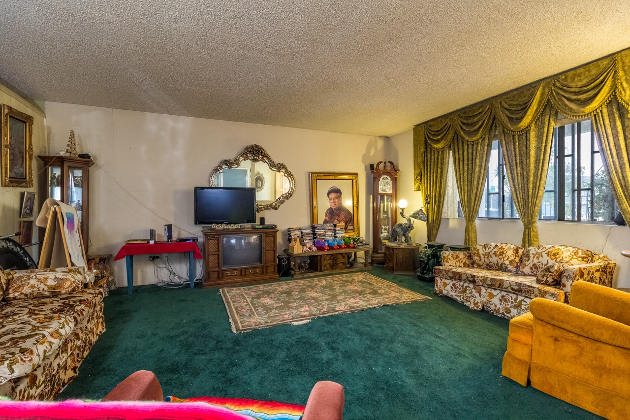 4096 Beyer Blvd