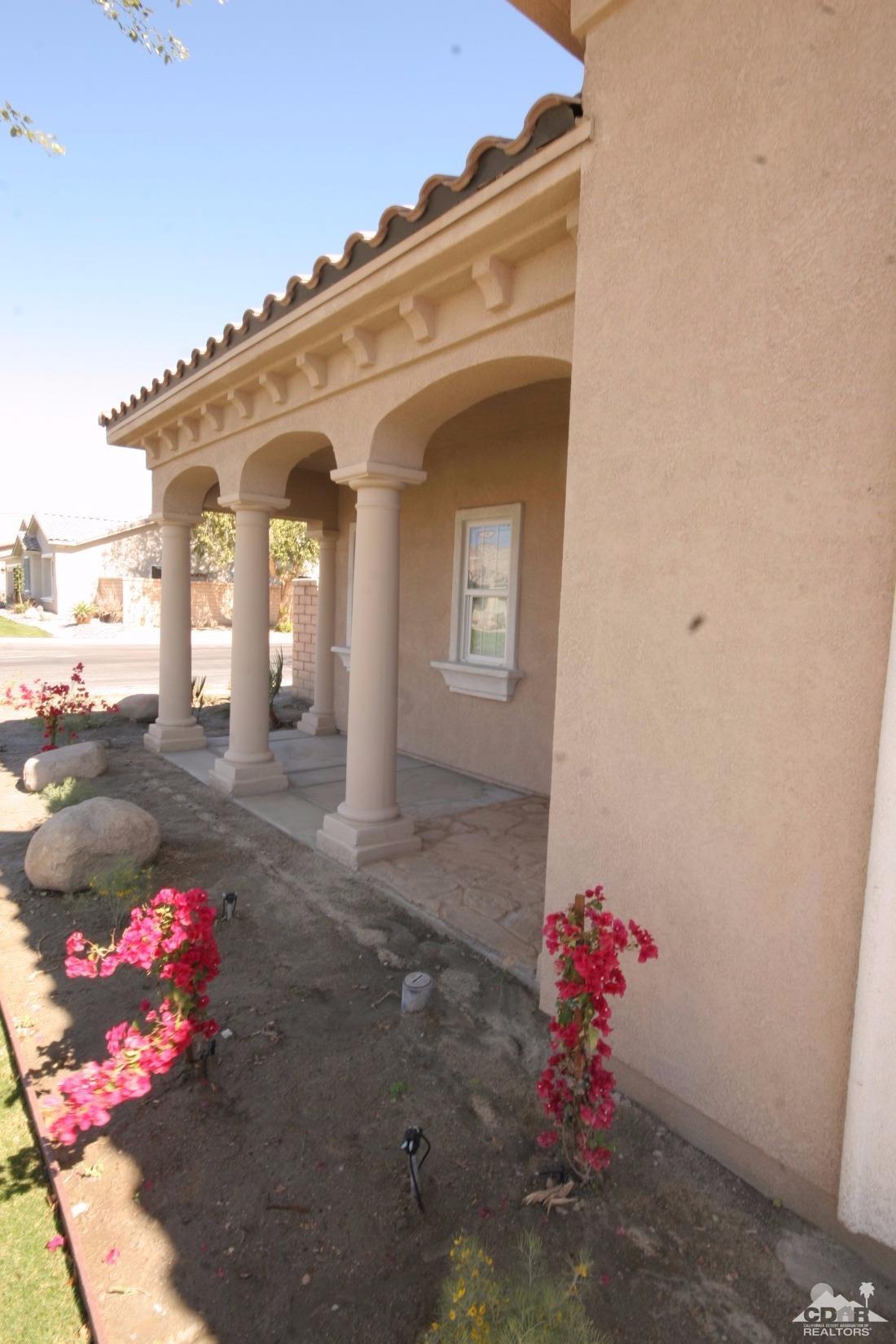 41156 Calle Pueblo