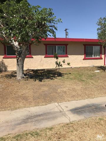 51882 Camino Corto
